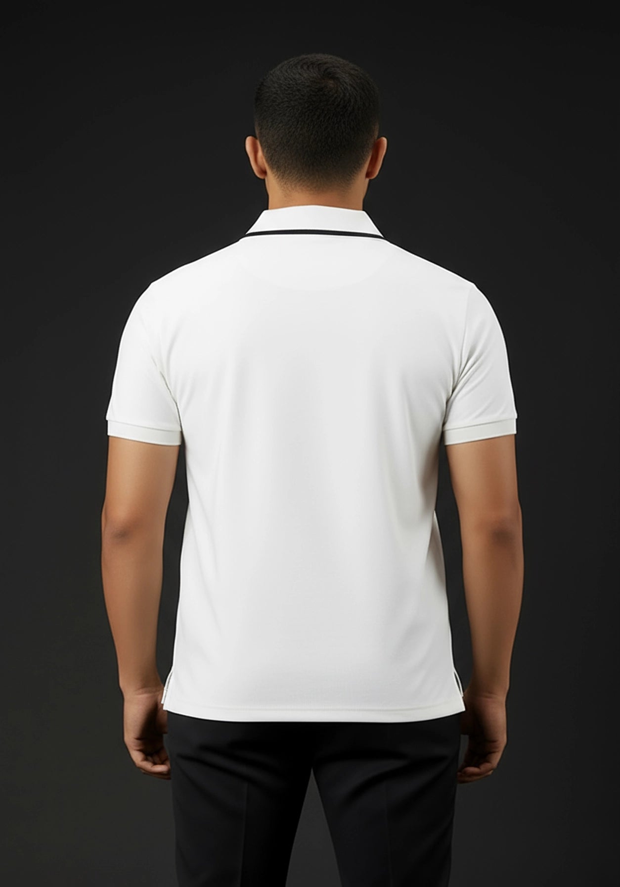 Spear Point Collar Zipper Poloshirt