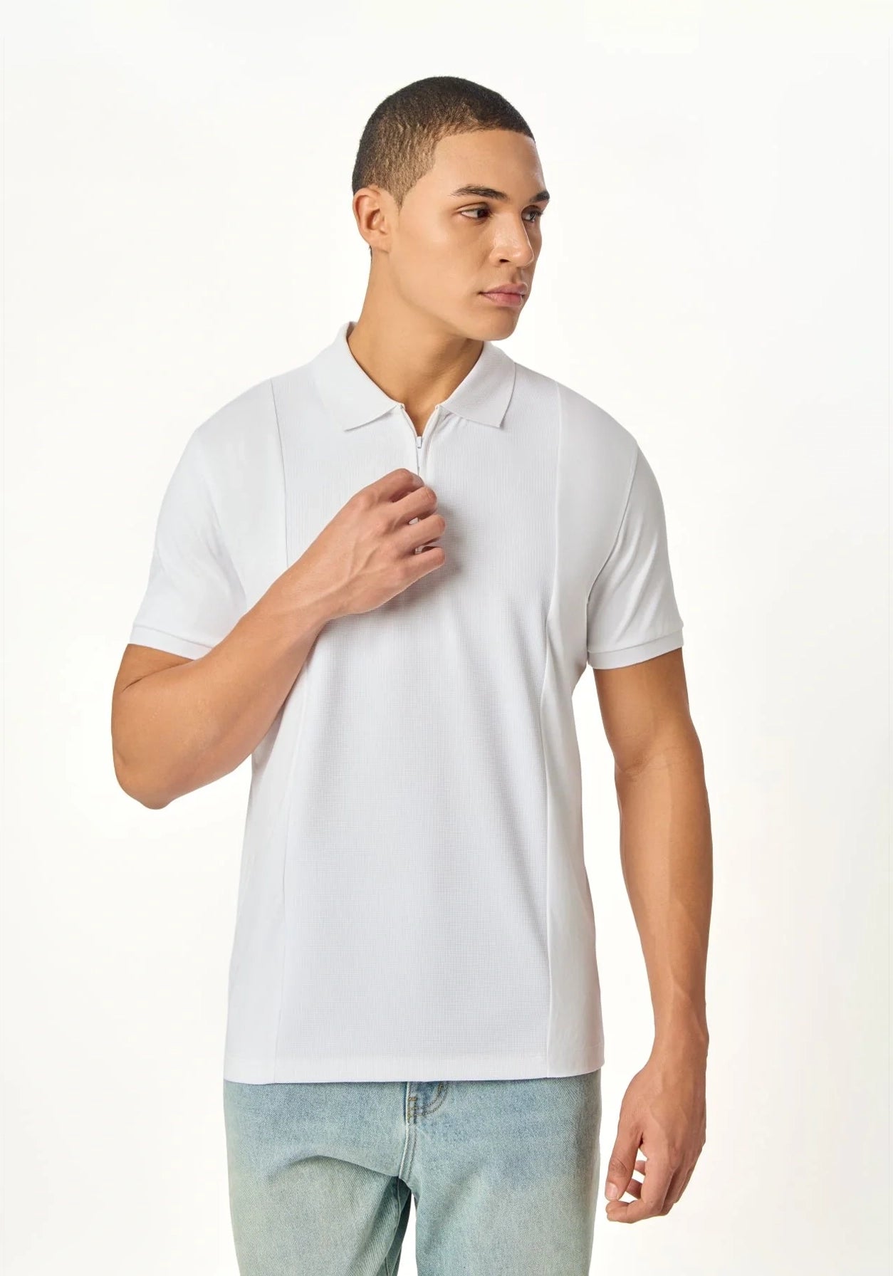 NOIR LUXE  ZIPPER POLO WHITE