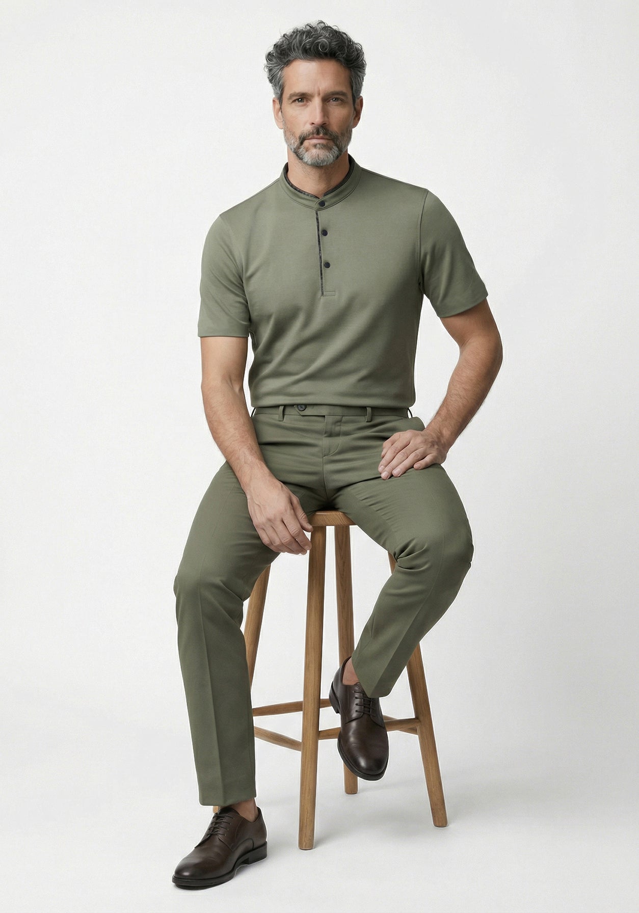 Atelier Band Collar Olive