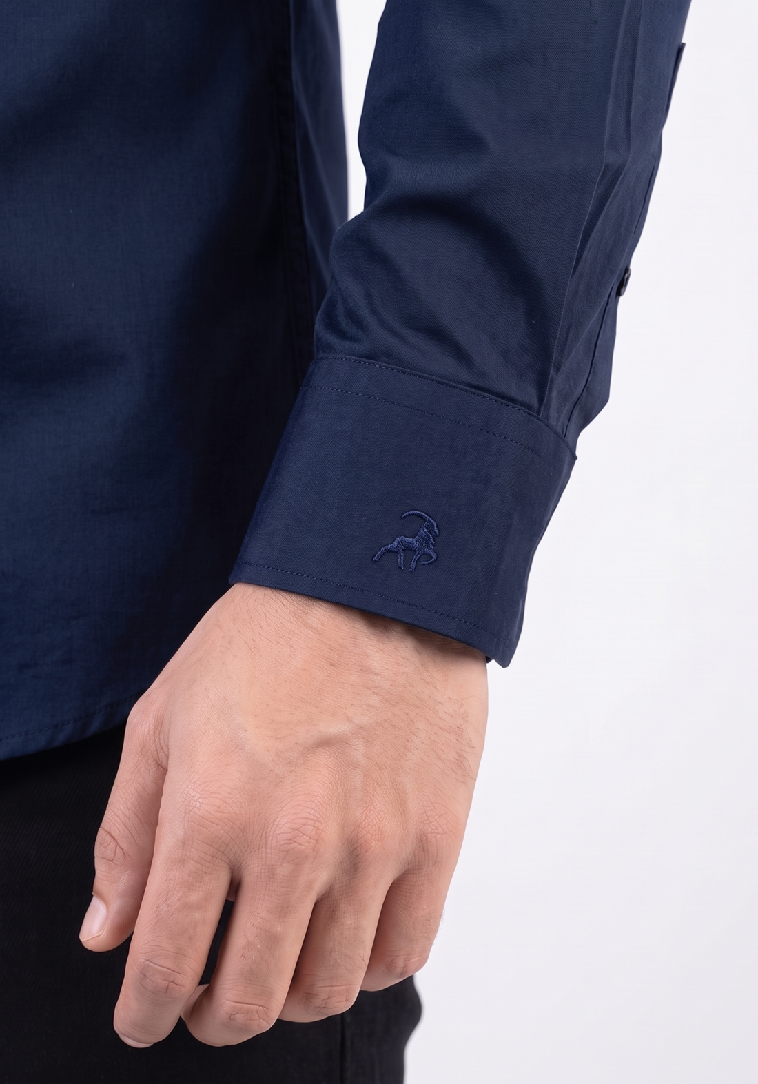MAUJI  Button Down Shirt Cotton Navy Blue
